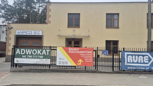 Biuro rachunkowe VentusTAX - wjazd na parking od ul. Piłsudskiego